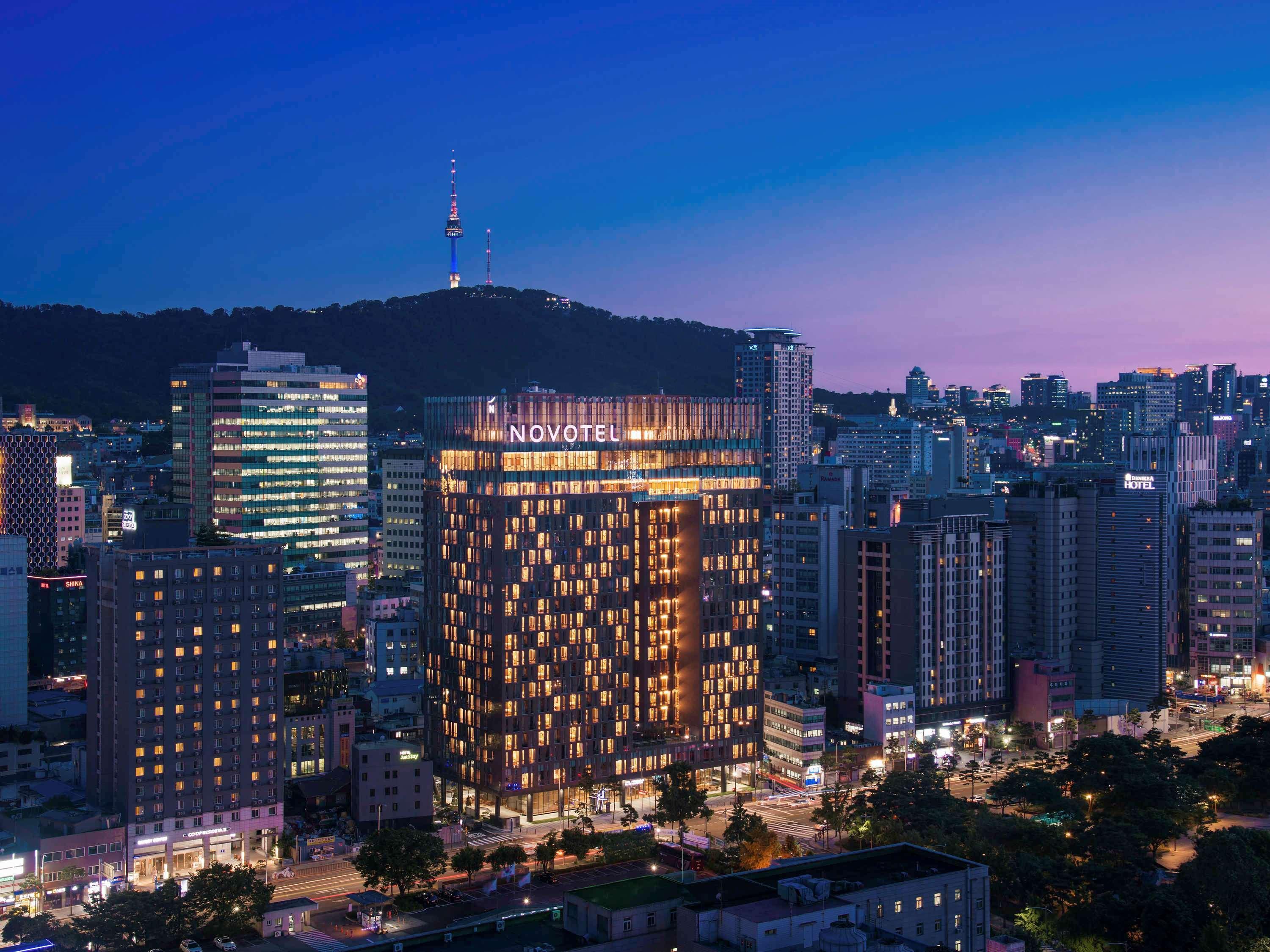 Novotel Ambassador Seoul Dongdaemun Hotels&Residences Exterior foto